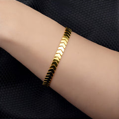 Arrow-Shaped Hematite Bracelet | Adjustable Unisex Healing Bracelet