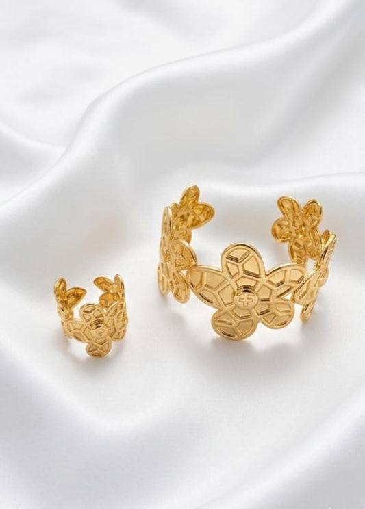 Luxury Geometric Flower Gold-Plated Cuff Bangle & Matching Ring Set | Premium Honeycomb Pattern Floral Jewelry Set for Women